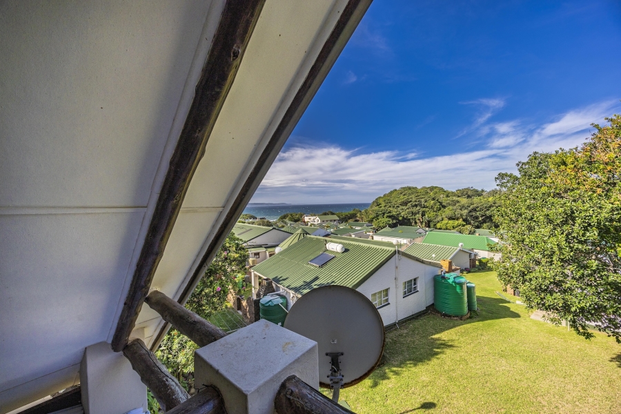 4 Bedroom Property for Sale in Cintsa West Eastern Cape